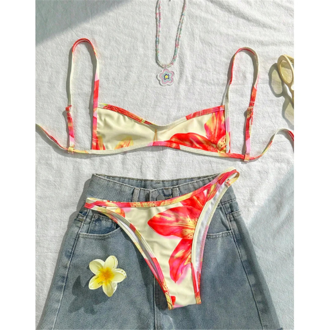 S - XL Flower Printed Bikini Female Swimsuit Women Swimwear Two-pieces Bikini set High Leg Cut Bather Bathing Suit Swim V7800