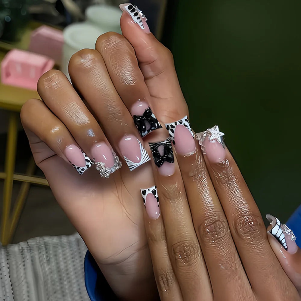 24pcs Nude Pink Sweet Fake Nails Short Duckbill Leopard Print French False Nails With 3D Bowknots Butterfly Cherry Press On Nail