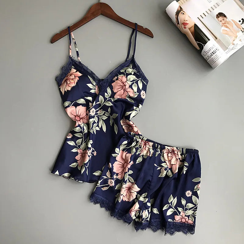 Women Suspender Pajamas Set New Summer Sleepwear Sexy Patchwork Lace Strap Top&Shorts Intimate Lingerie Thin Rayon Home Clothes