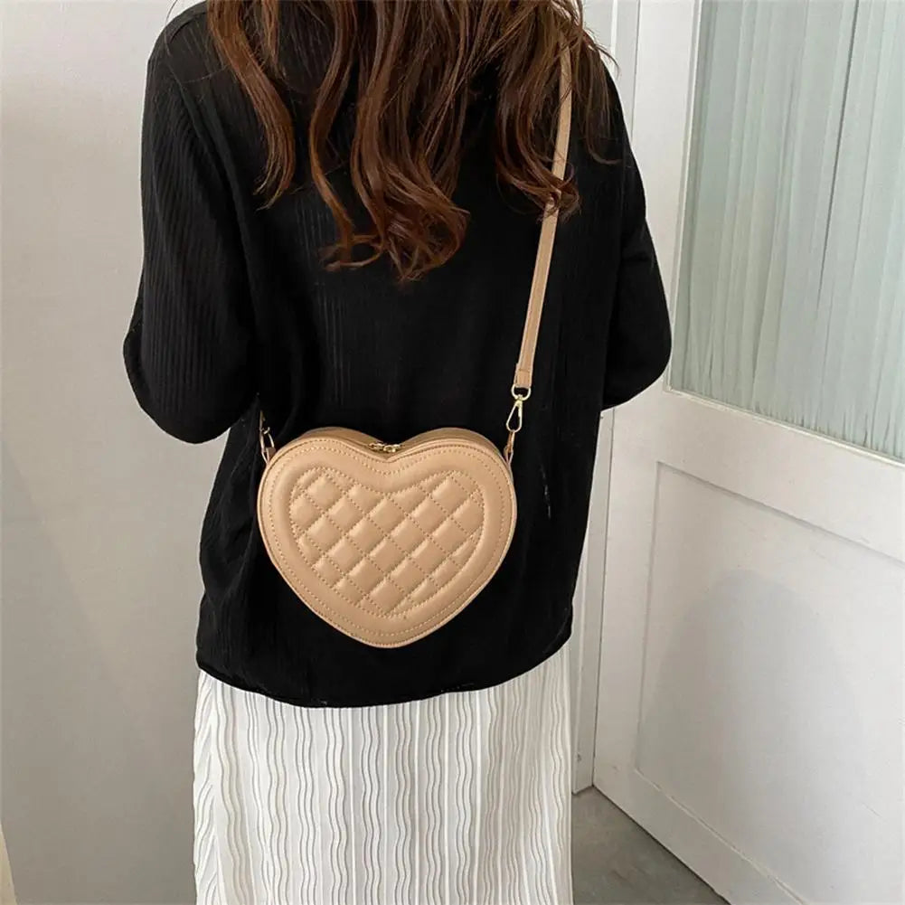 Fashion Love Heart Shape Shoulder Bag Handbags Designer Crossbody Bags PU Leather Zipper Women Casual Phone Bag Shoulder Bag