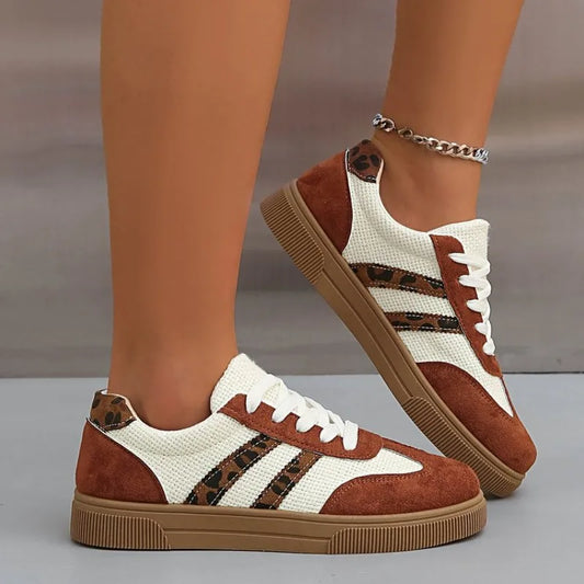 Women Casual Sneakers Trend New Fashion Lightweight Casual Outdoor Walking Sports Shoes Comfortable Anti-slip Flat Sneakers