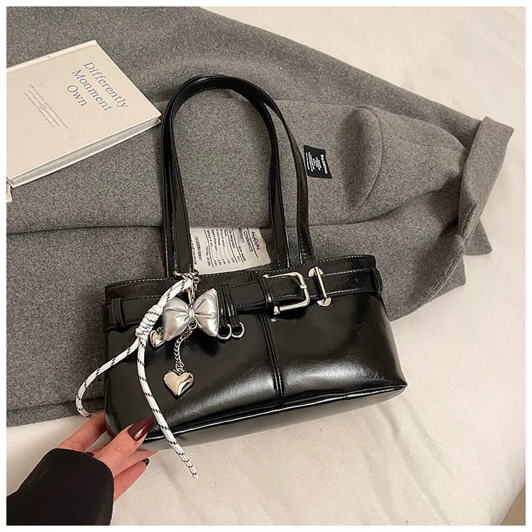 Belt Buckle Design Shoulder Satchels Bag for Women 2025 New in Luxury Designer Handbags Branded Fashion Totes with Pendant Сумка