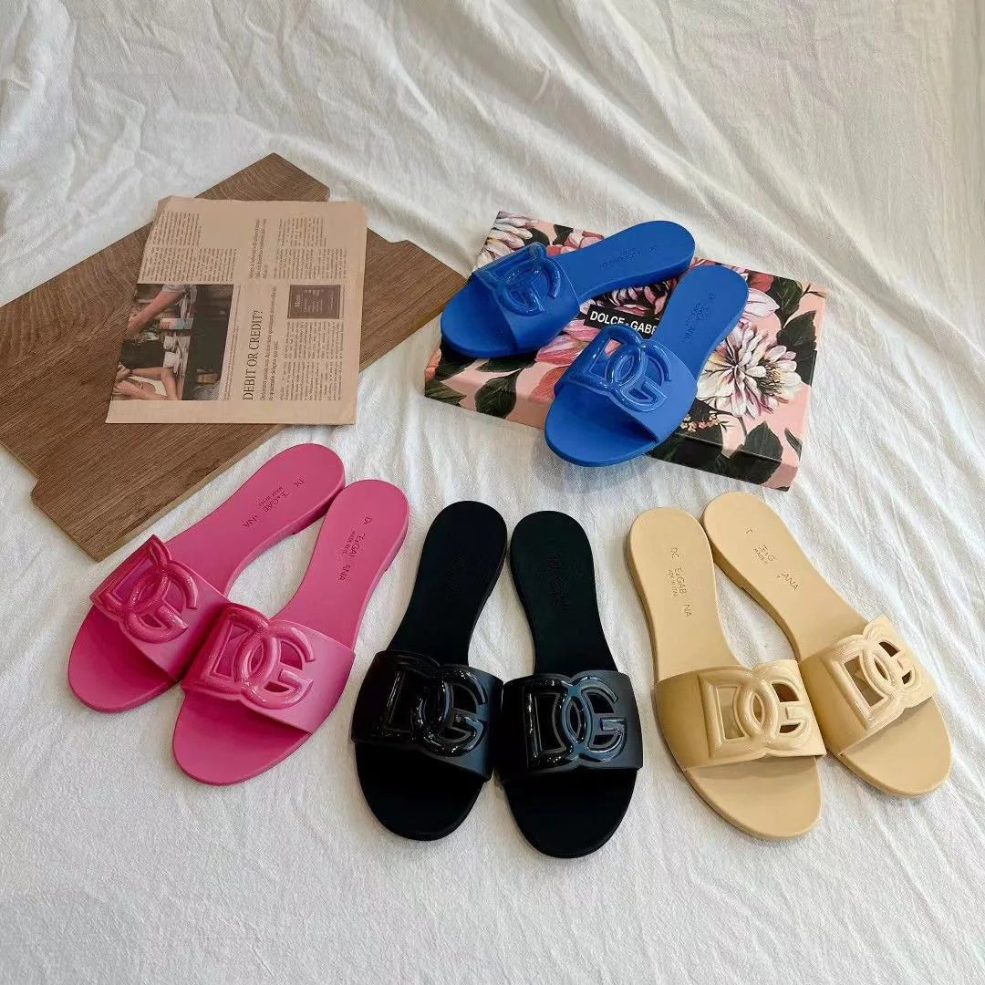 New Summer Ins Trendy Women's Slippers, Flat-soled Hollow Flip-flops, Fashionable and Versatile Casual Sandals