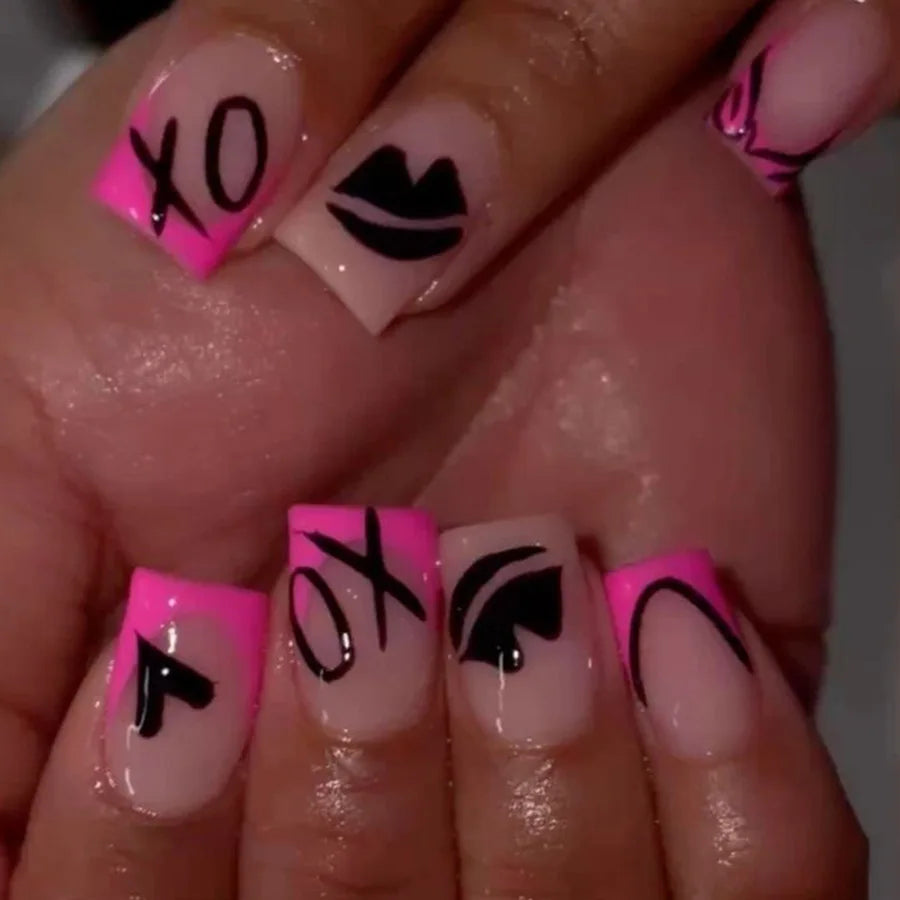 Y2K Girls Black French Fake Nails 24Pcs Short Square Press On Nails Pink Love Heart/Dot Printed Valentine's Day Charm Manicure