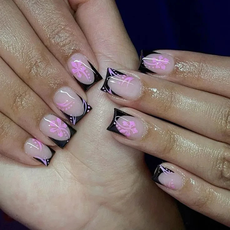 24Pcs Fairy White Flower Fake Nails Pink French Tip Press on Nails Short Square Wearable False Nail for Girls DIY