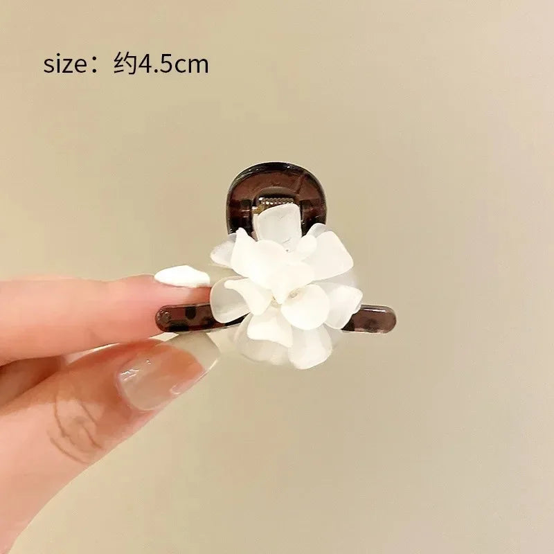 Korean 1/2pcs Sweet Black Red Bow Small Hair Claw Clip Princess Velvet Bow Hair Clip Claw Clamp Headwear Girls Women