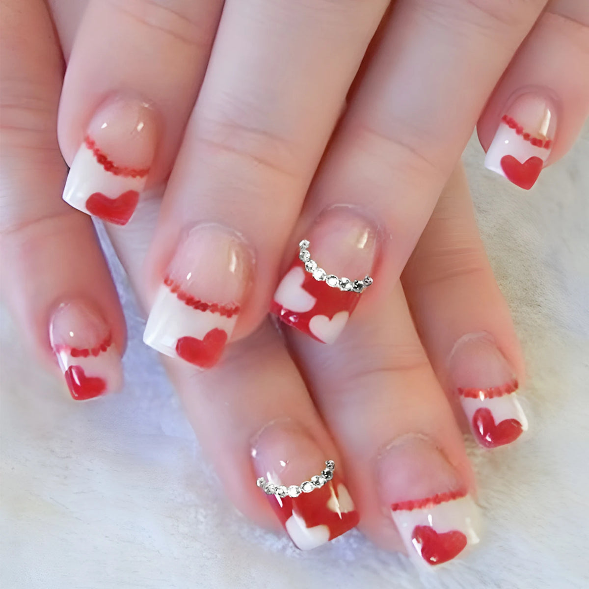 Y2K Girls Black French Fake Nails 24Pcs Short Square Press On Nails Pink Love Heart/Dot Printed Valentine's Day Charm Manicure