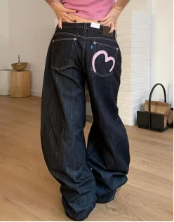 Korean pink heart-shaped pocket printed hot girl wide-leg jeans women's summer simple design high-waisted jeans straight pants