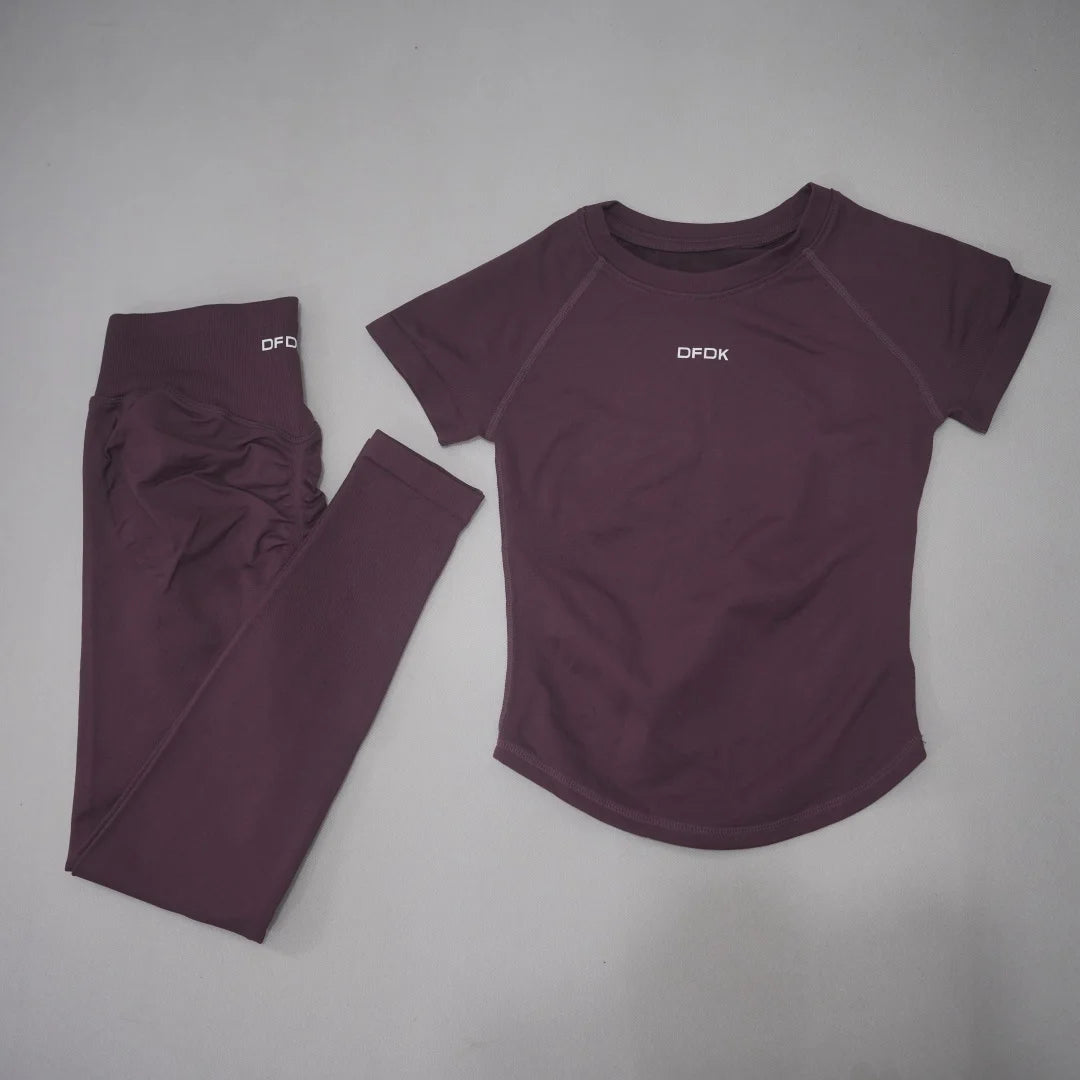 DFDK Ladies Seamless 2Pcs Yoga Set Short Sleeve Slim Top High Waist Leggings Quick Dry Breathable Gym Running Fitness Outfit