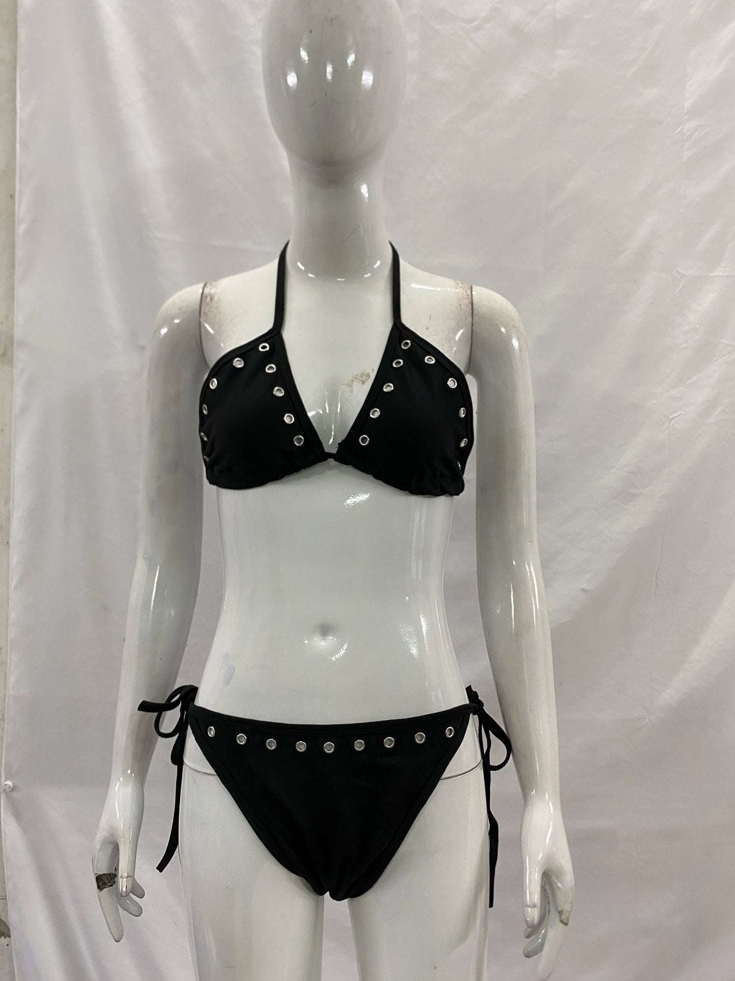 Fashion Rivet-decorated Hhalter Top Three-point Strap Bikini With Adjustable Straps Ins-worthy Sexy Hot Girl Gothic Women's Sets