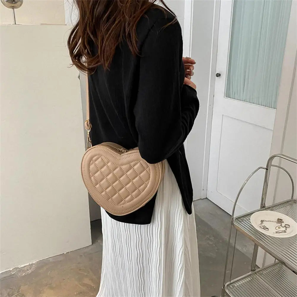 Fashion Love Heart Shape Shoulder Bag Handbags Designer Crossbody Bags PU Leather Zipper Women Casual Phone Bag Shoulder Bag