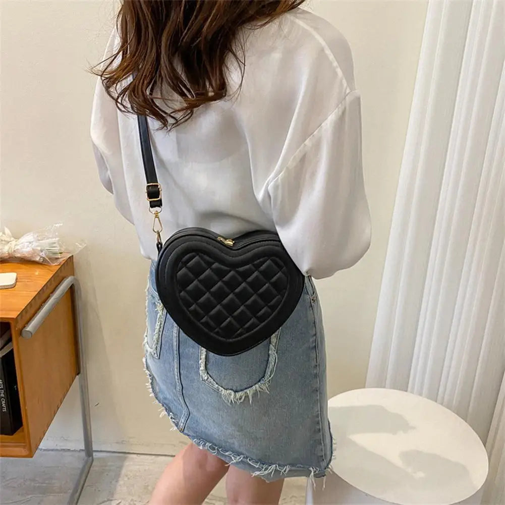 Fashion Love Heart Shape Shoulder Bag Handbags Designer Crossbody Bags PU Leather Zipper Women Casual Phone Bag Shoulder Bag