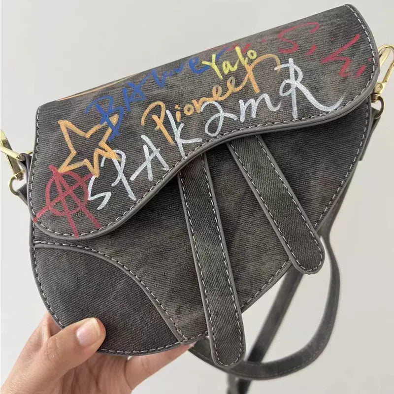 Shoulder Bag 2025 Autumn Winter New Denim Graffiti Y2k Saddle Bag Unisex Tote Fashion Commuter Outdoor Handbag Crossbody Bag