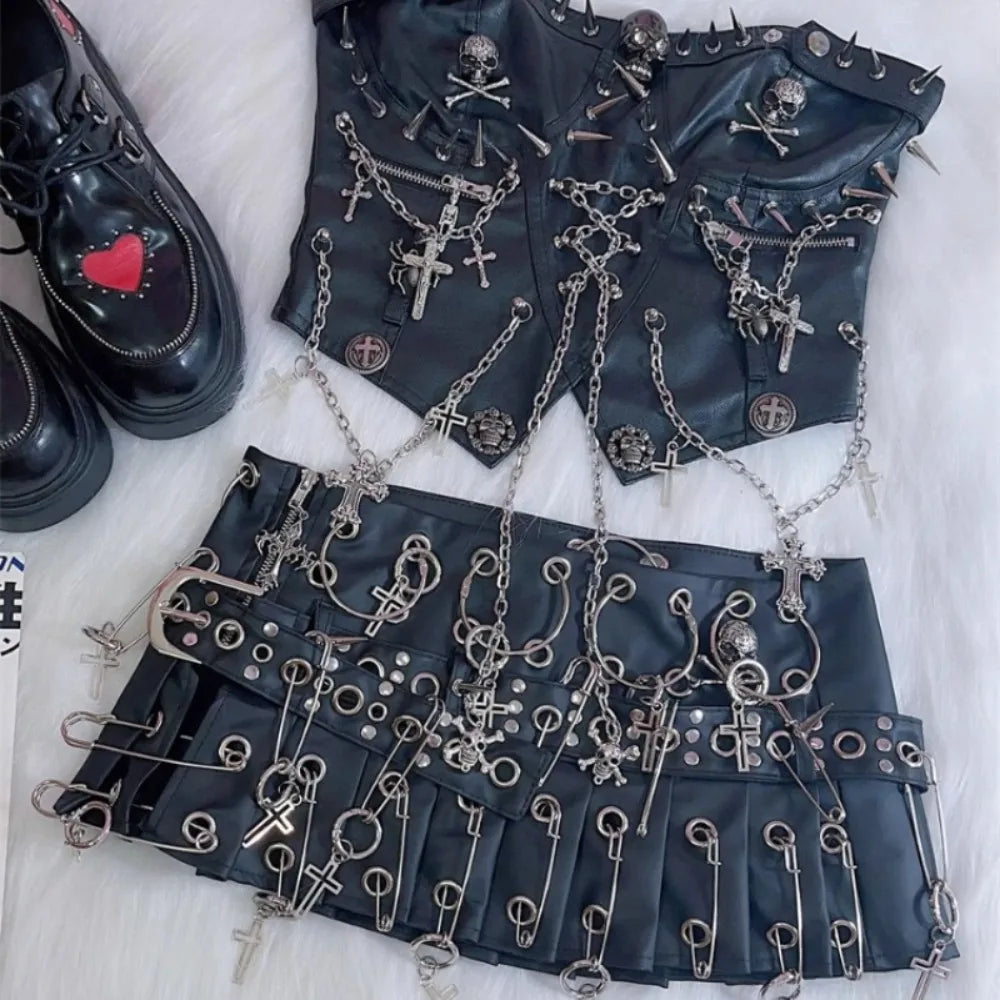 Original European American Women's Clothing New Punk Big PU Leather Belt Pleated Skirt Sexy Sweet Cool Locomotive Skirts Female