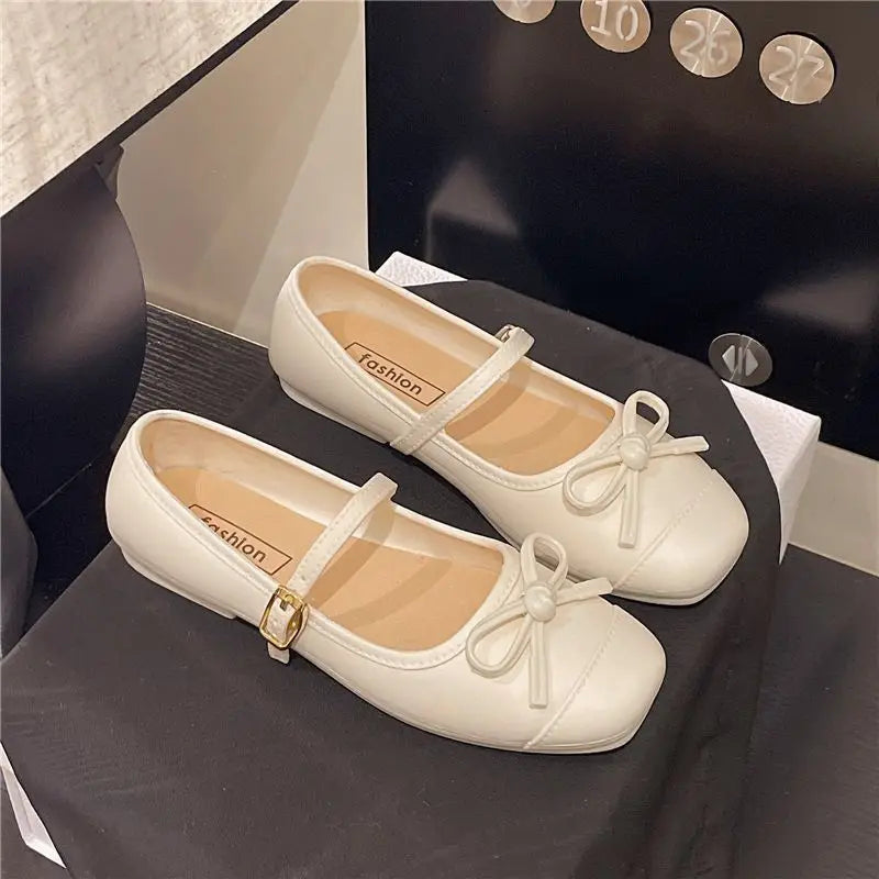 2026 New French Elegant Single Shoes Women Gentle Fairy Style Butterfly Knot Mary Janes Flat Bottom Shoes round Head PVC