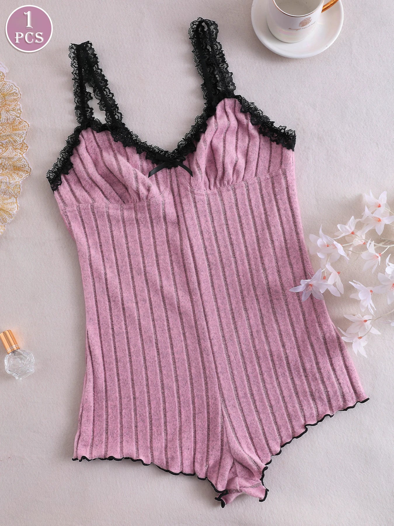 Women's casual sleeveless pajamas, comfortable loose-fitting one-piece sleepwear, suitable for all seasons, loungewear
