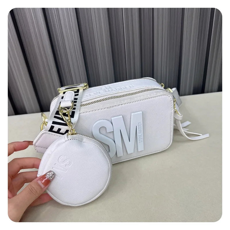 2024 Spring/Summer New Fashion Camera Bag with Wide Shoulder Strap, Lettering, Small Square Bag, Crossbody Bag