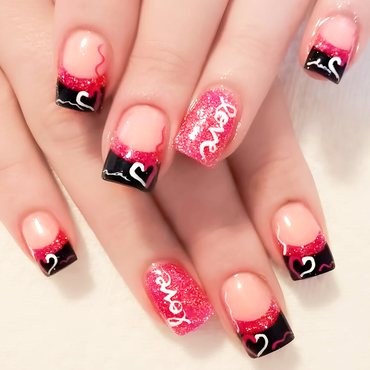 Y2K Girls Black French Fake Nails 24Pcs Short Square Press On Nails Pink Love Heart/Dot Printed Valentine's Day Charm Manicure