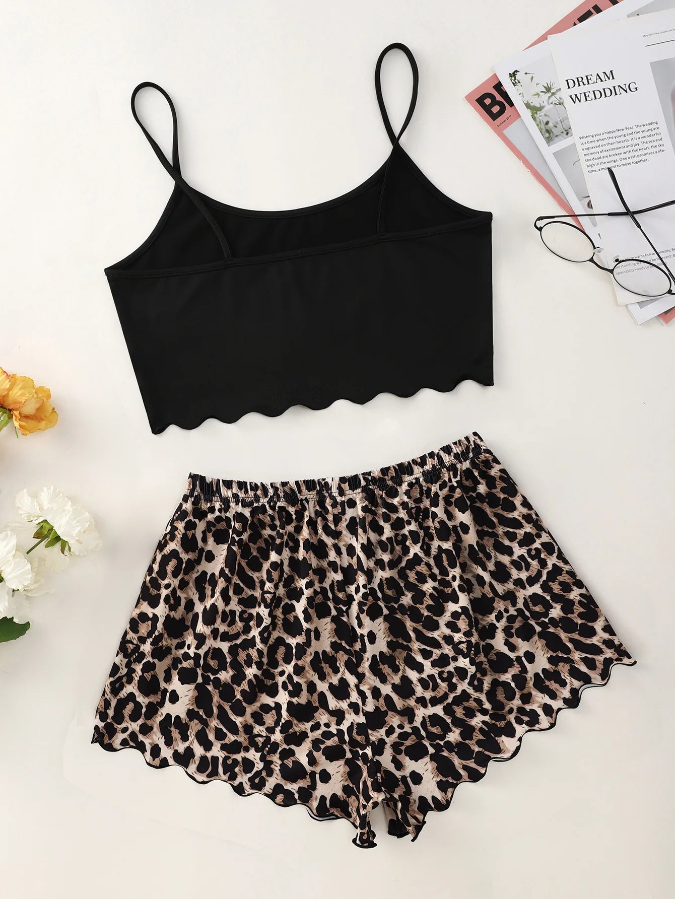 New Women's Pajamas Set Sexy Lingerie Leopard Print Sling Sleepwear V-Neck Sleeveless Top and Shorts Sets Pyjamas Homewear Hot