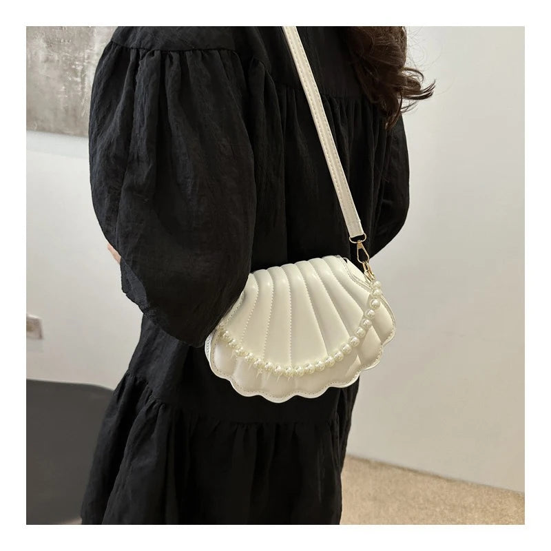 Korean-style Chic Single-shoulder Bag, Niche Trend Shell Bag, Fashionable and Simple Crossbody Bag 2025 Summer New Bag for Women