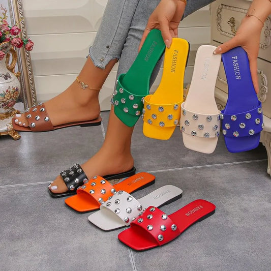 Summer New Women's Fashionable and Comfortable Slippers Casual Wear-resistant and Non Slip Women's Outdoor Beach Slippers
