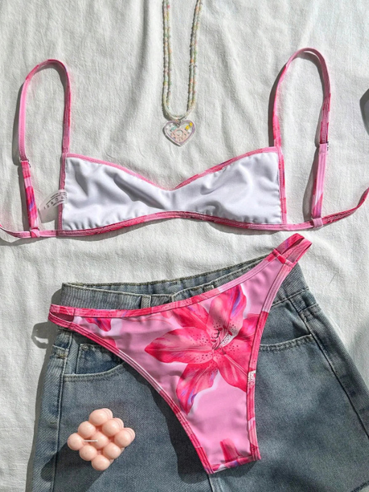 S - XL Flower Printed Bikini Female Swimsuit Women Swimwear Two-pieces Bikini set High Leg Cut Bather Bathing Suit Swim V7800