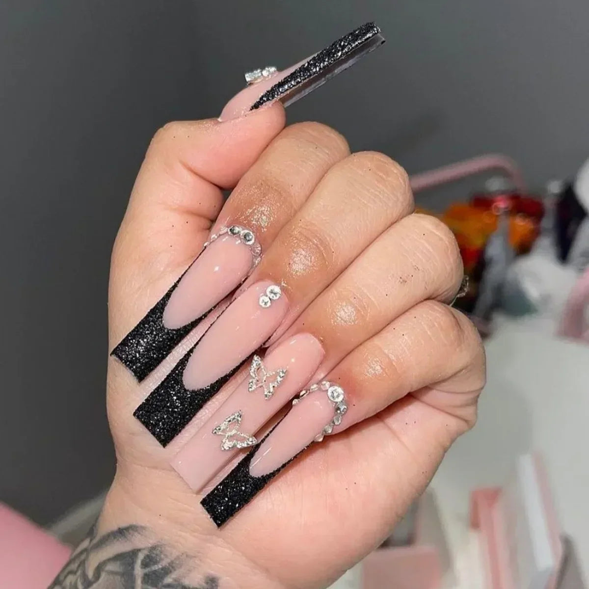 24Pcs Shimmery Long Coffin False Nails with Glue Ballerina Nail Design Sweet Fashion French Press on Acrylic Nails Tips