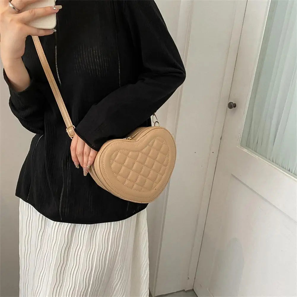Fashion Love Heart Shape Shoulder Bag Handbags Designer Crossbody Bags PU Leather Zipper Women Casual Phone Bag Shoulder Bag