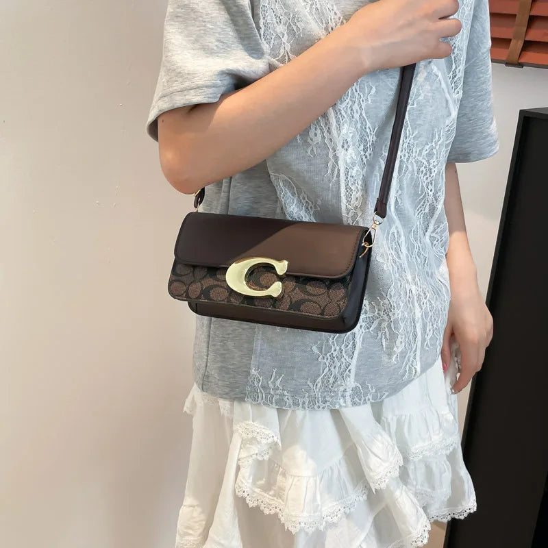 2026 new fashionable vintage floral bag clamshell messenger bag crossbody bag versatile handbag