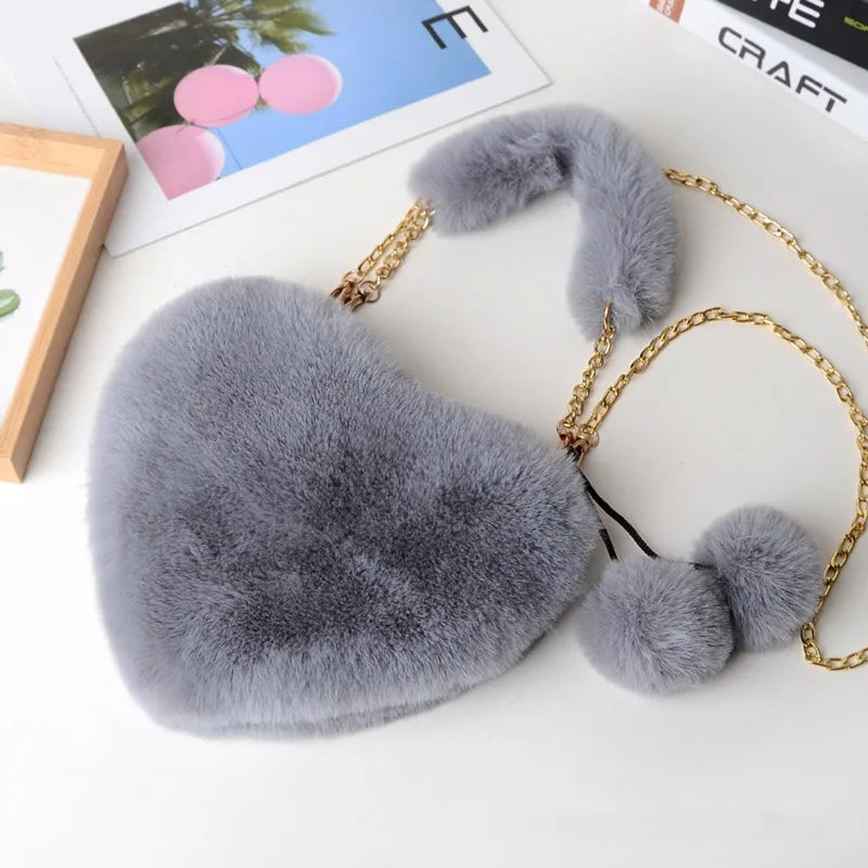 Luxury Faux Fur Heart-shaped Women Small Handbags Fluffy Plush Ladies Chain Shoulder Bag Fashion Female Furry Daily Clutch Purse