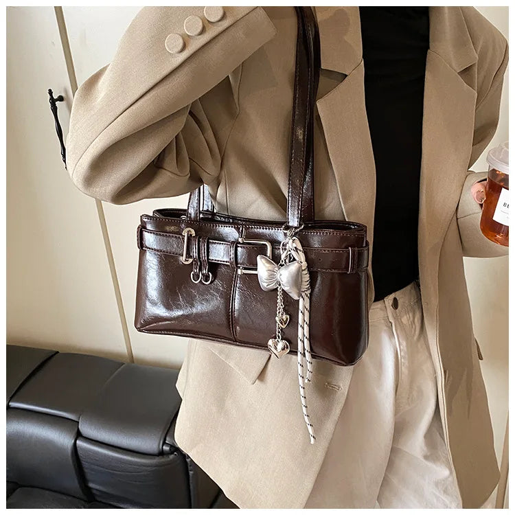 Belt Buckle Design Shoulder Satchels Bag for Women 2025 New in Luxury Designer Handbags Branded Fashion Totes with Pendant Сумка