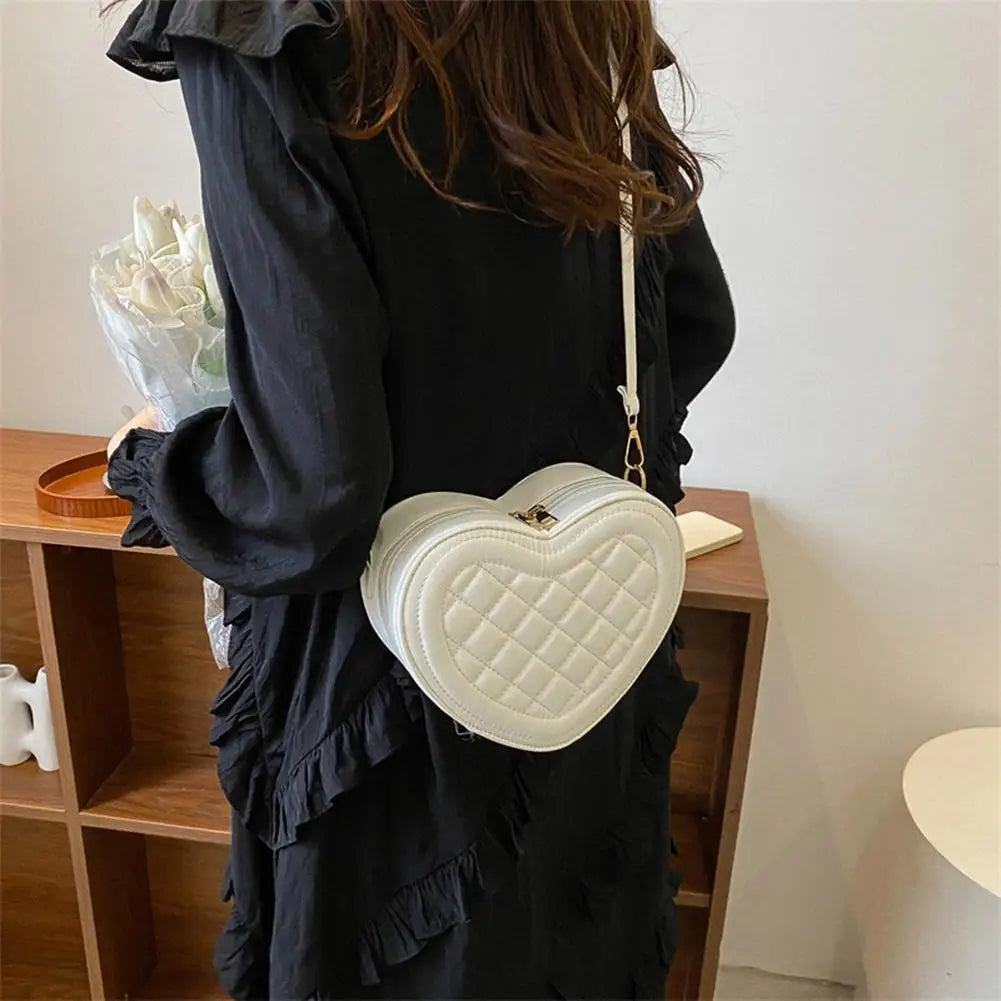 Fashion Love Heart Shape Shoulder Bag Handbags Designer Crossbody Bags PU Leather Zipper Women Casual Phone Bag Shoulder Bag