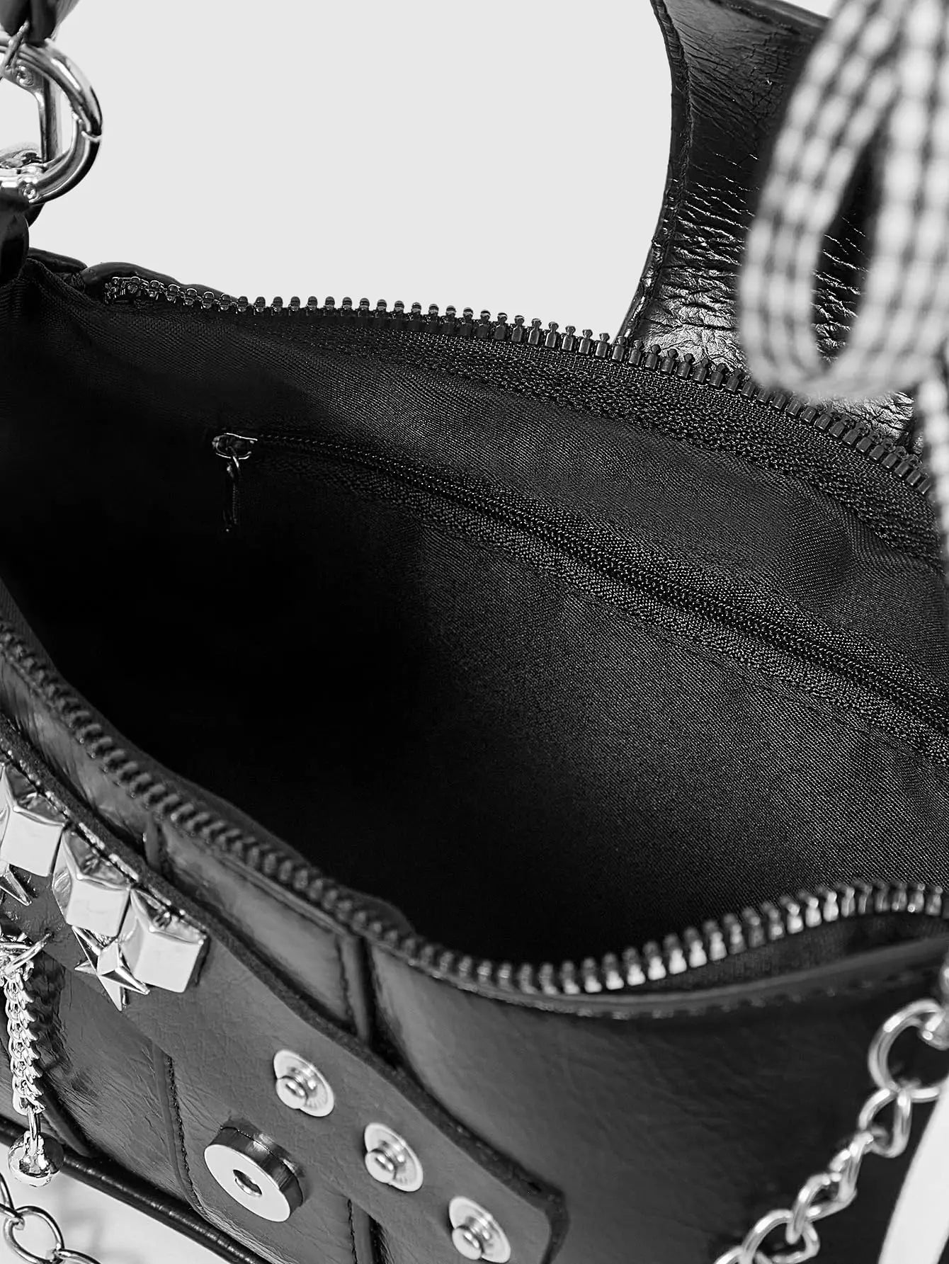 Lightweight PU Leather Shoulder Bag with Chain Strap Women's Casual Underarm Purse For Commuting And Social Gatherings