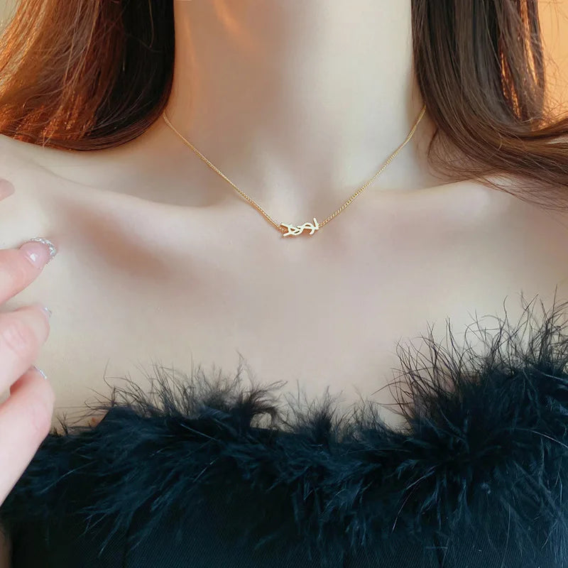 Silver Needle Metal Style Letter Earrings, French Minimalist And High-end Bracelet, Niche Fashion, Light Luxury Temperament