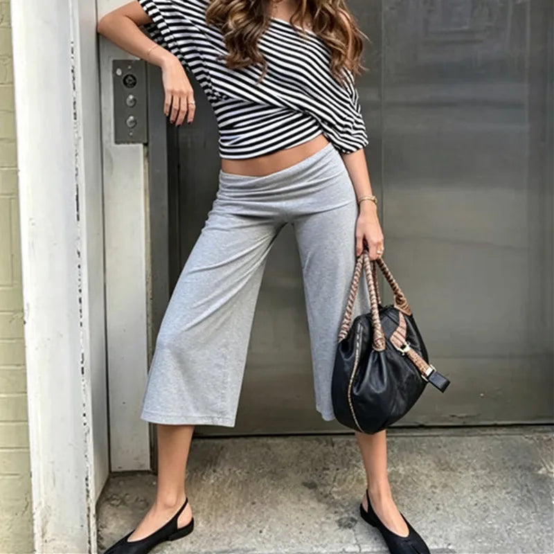 Y2K Women's Low Waist Wide Leg Capri Pants Fold Over Waist Flare Cropped Pants Casual Solid Color Summer Streetwear Trousers