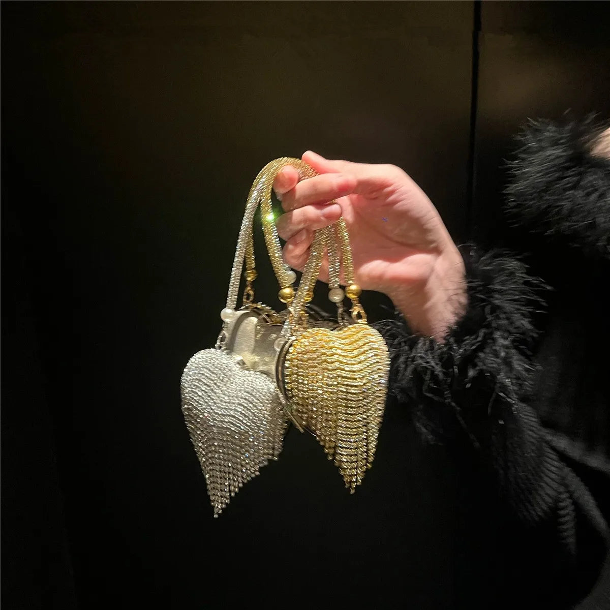 Luxury Small Bling Heart Shape Diamond Evening Clutch Purse For Women Chain Bag