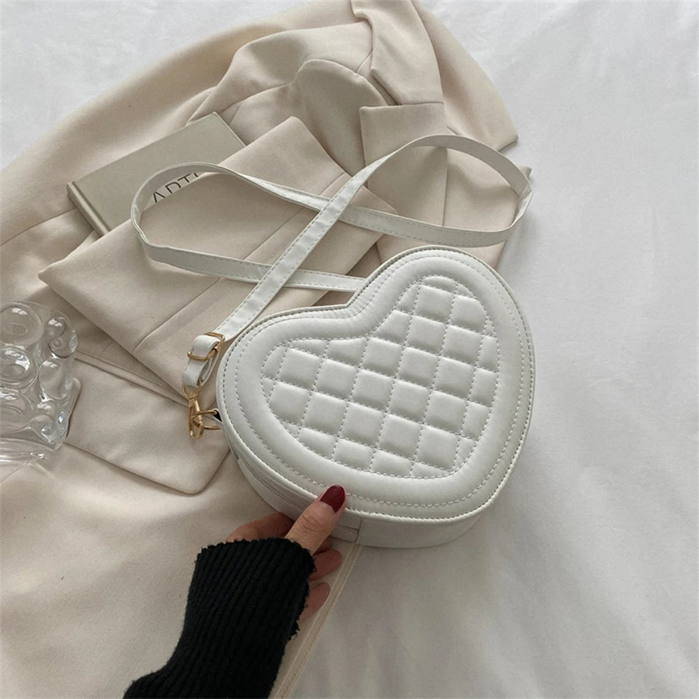 Fashion Love Heart Shape Shoulder Bag Handbags Designer Crossbody Bags PU Leather Zipper Women Casual Phone Bag Shoulder Bag