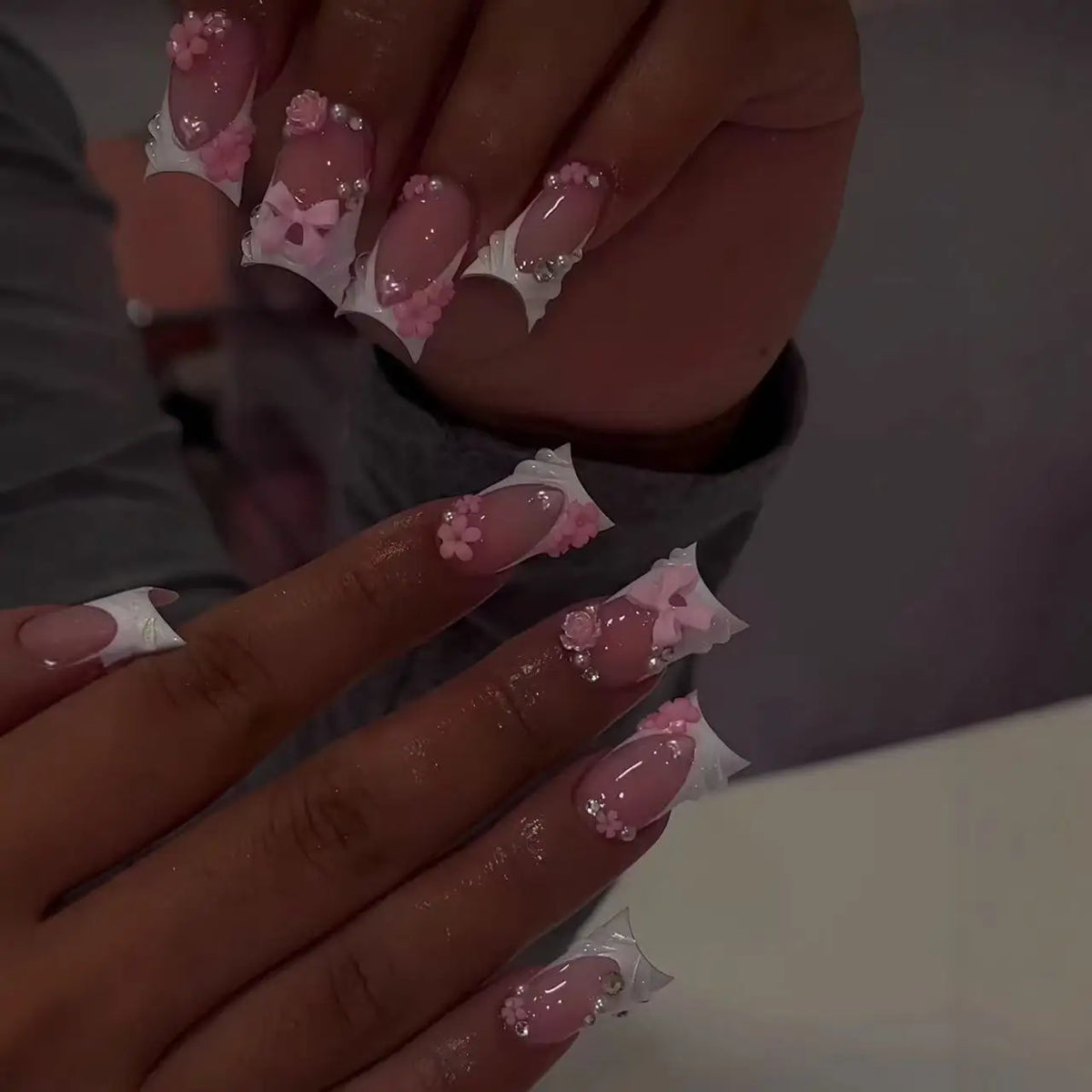 24pcs Nude Pink Sweet Fake Nails Short Duckbill Leopard Print French False Nails With 3D Bowknots Butterfly Cherry Press On Nail
