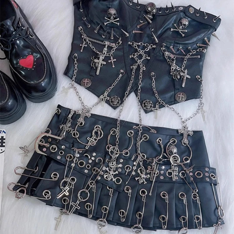 Original European American Women's Clothing New Punk Big PU Leather Belt Pleated Skirt Sexy Sweet Cool Locomotive Skirts Female