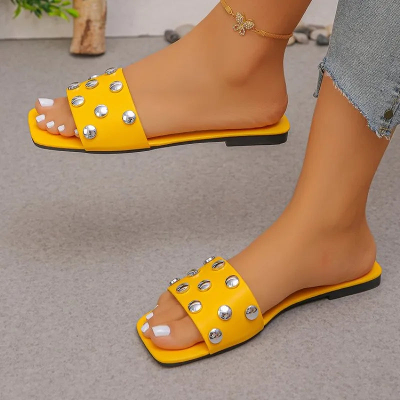 Summer New Women's Fashionable and Comfortable Slippers Casual Wear-resistant and Non Slip Women's Outdoor Beach Slippers