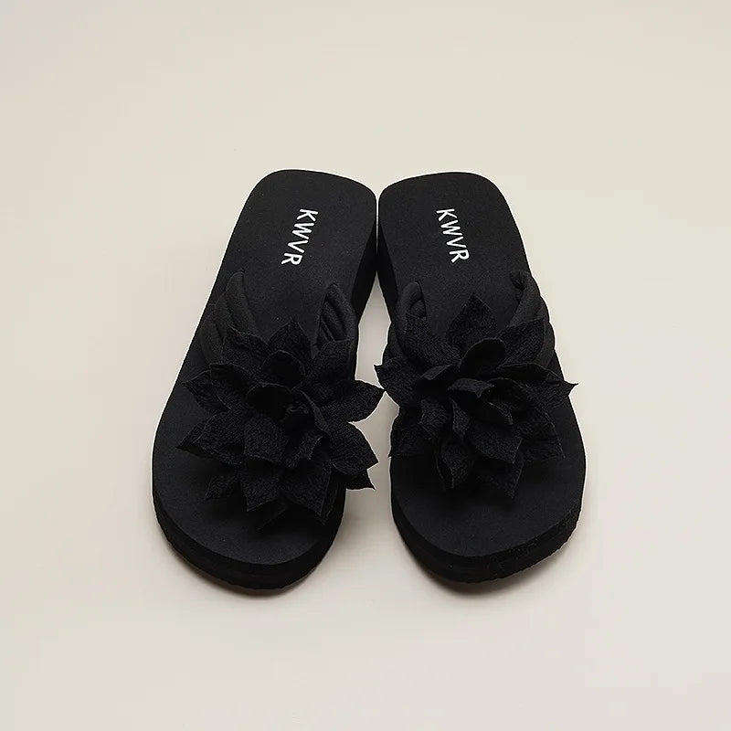 Adult 4cm Sponge Cake Thick Sole Flip Flops Summer 2026 Women's Versatile Conch Anti-slip Sandals Shiny Diamonds Beach Shoes
