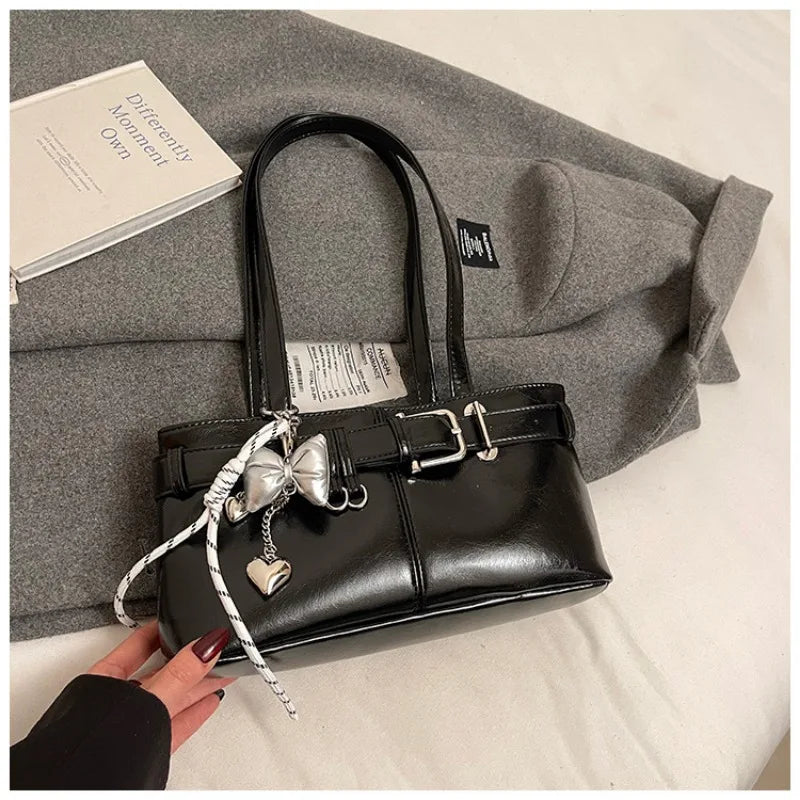 Belt Buckle Design Shoulder Satchels Bag for Women 2025 New in Luxury Designer Handbags Branded Fashion Totes with Pendant Сумка