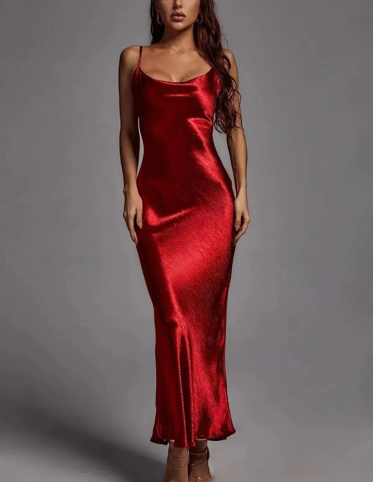Metallic Gold Maxi Dress Elegant Satin Backless Women Gown Summer Spaghetti Strap Sleeveless Night Club Party Long Dress Vestido