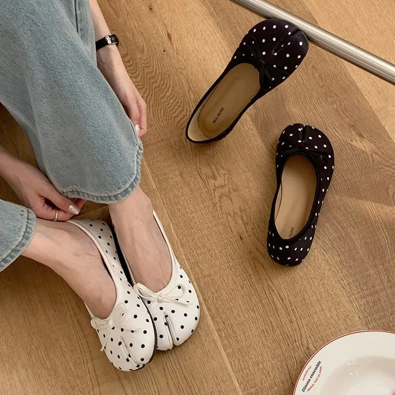 New Brand Women Flats Soft Ballet Shoes Slip On Loafers Soft Moccasins Tabi Ninja Casual Shoes Mujer Ladies Shoes Bow Knot Mujer