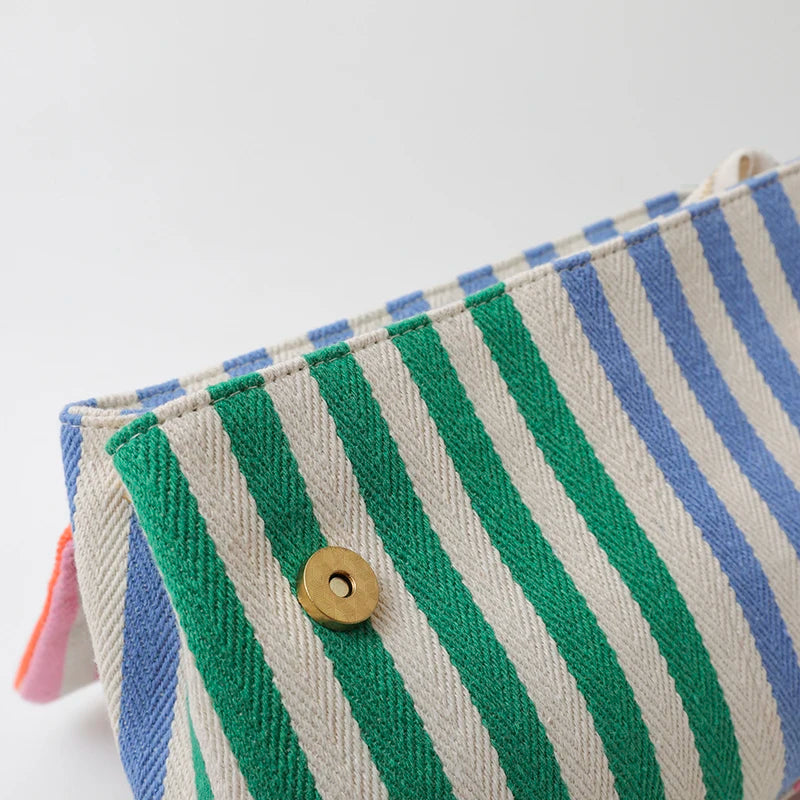 Unique Solid Color Leather Crossbody Bag with Trendy Letter Logo Best for Leisure Activities