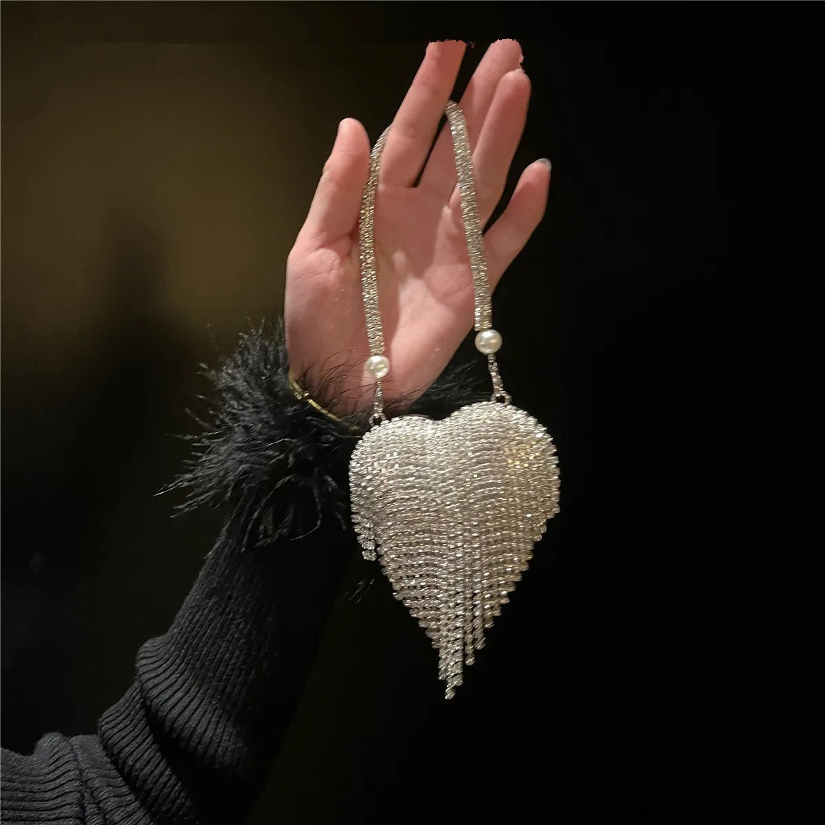 Luxury Small Bling Heart Shape Diamond Evening Clutch Purse For Women Chain Bag
