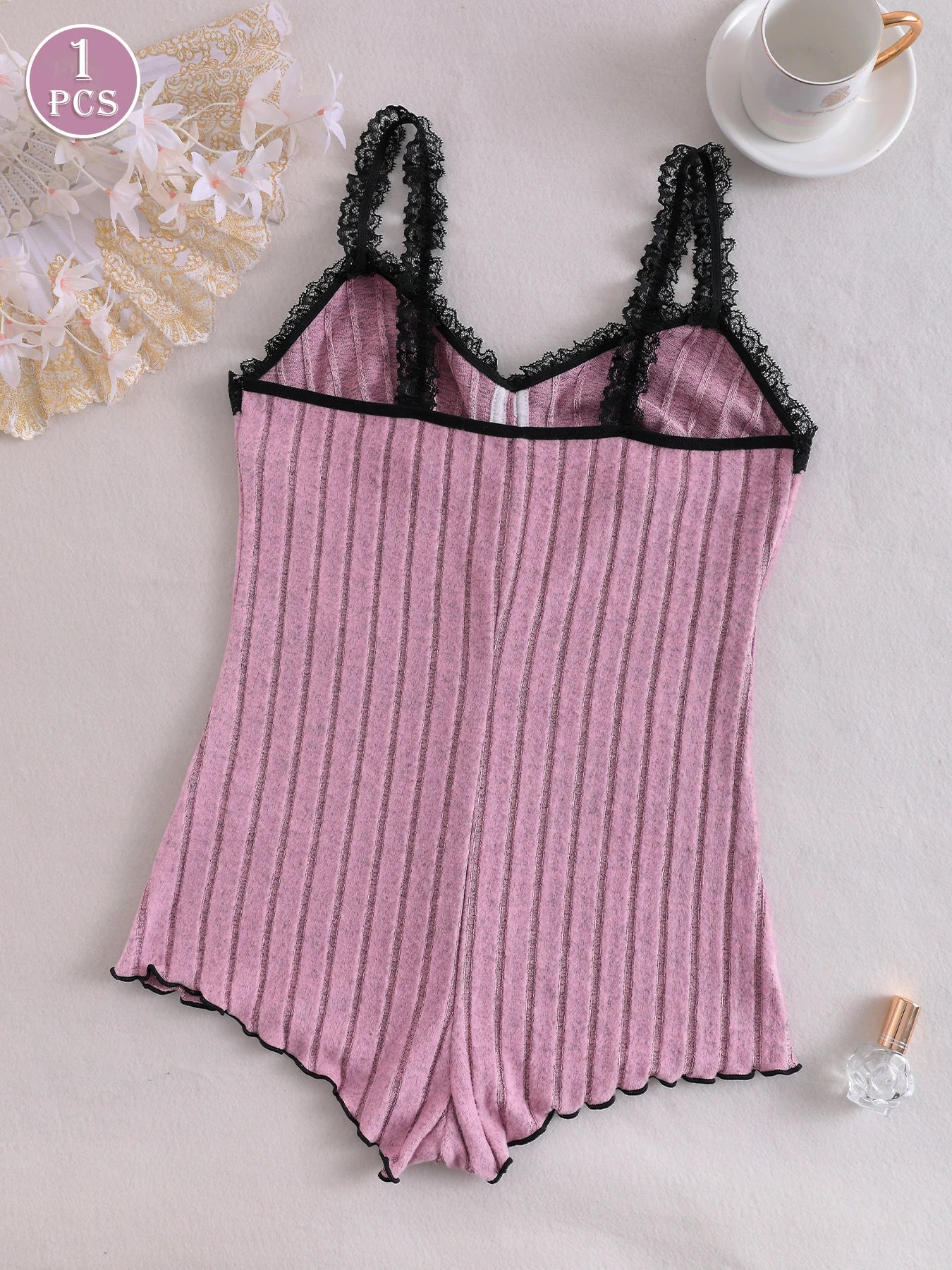 Women's casual sleeveless pajamas, comfortable loose-fitting one-piece sleepwear, suitable for all seasons, loungewear