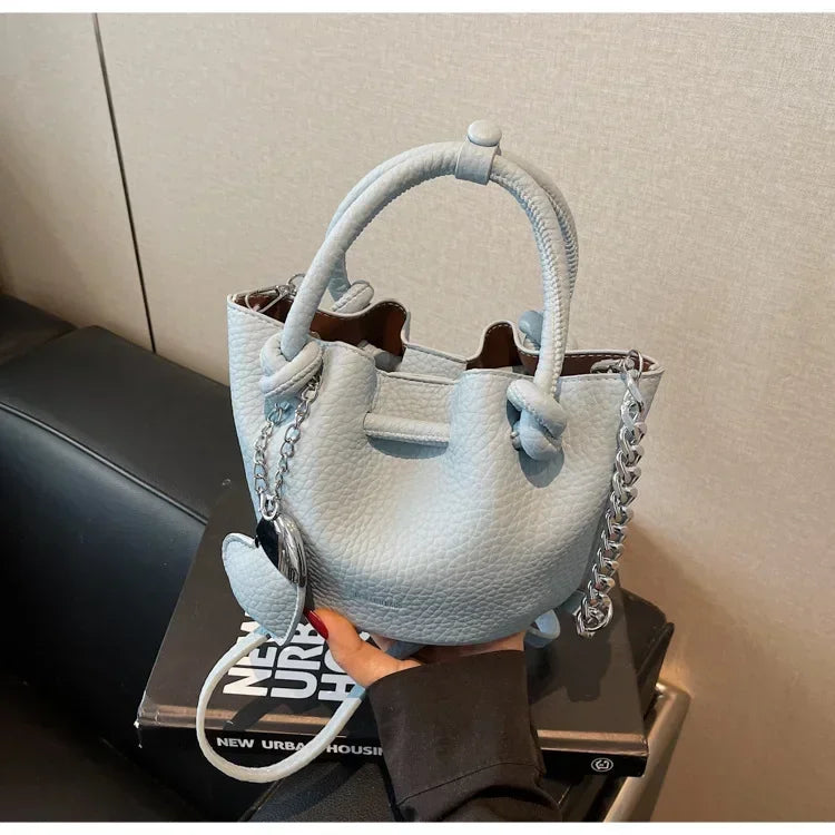 2025 Summer New Pleated Bucket Bag | Niche Fashion Hand-carried Messenger | High-end Simple Design for Beach & Vacation