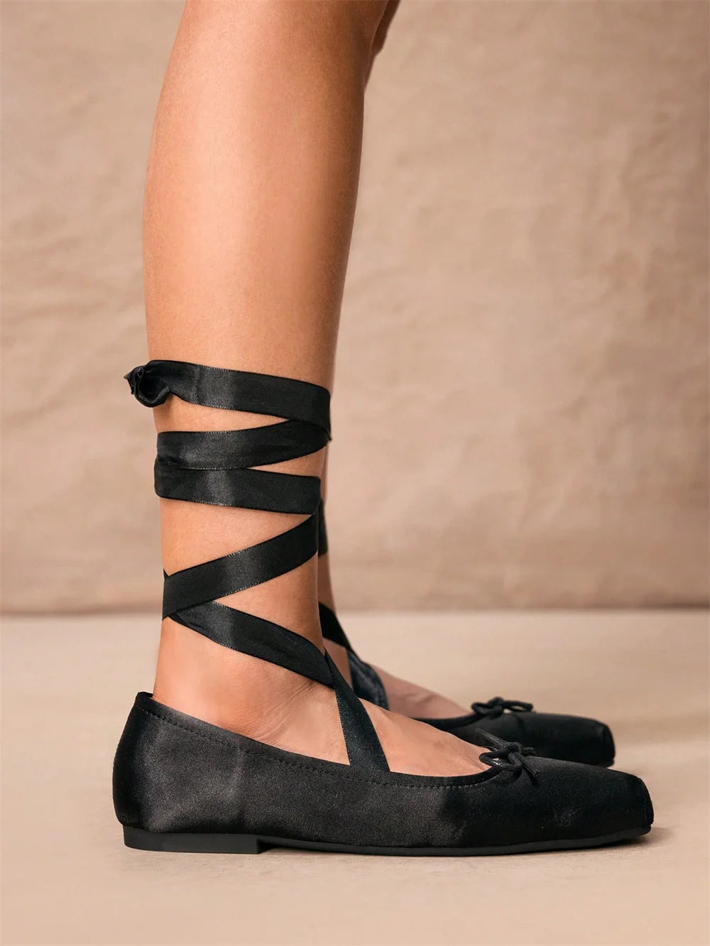 Balletcore Style Satin Lace-Up Flats for Women Black Ballerina Bow Detail Square Toe Ankle Wrap Ribbon Ballet Coquette Shoes