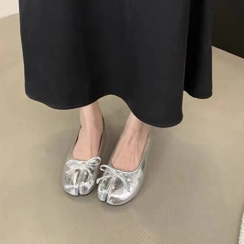 New Brand Women Flats Soft Ballet Shoes Slip On Loafers Soft Moccasins Tabi Ninja Casual Shoes Mujer Ladies Shoes Bow Knot Mujer